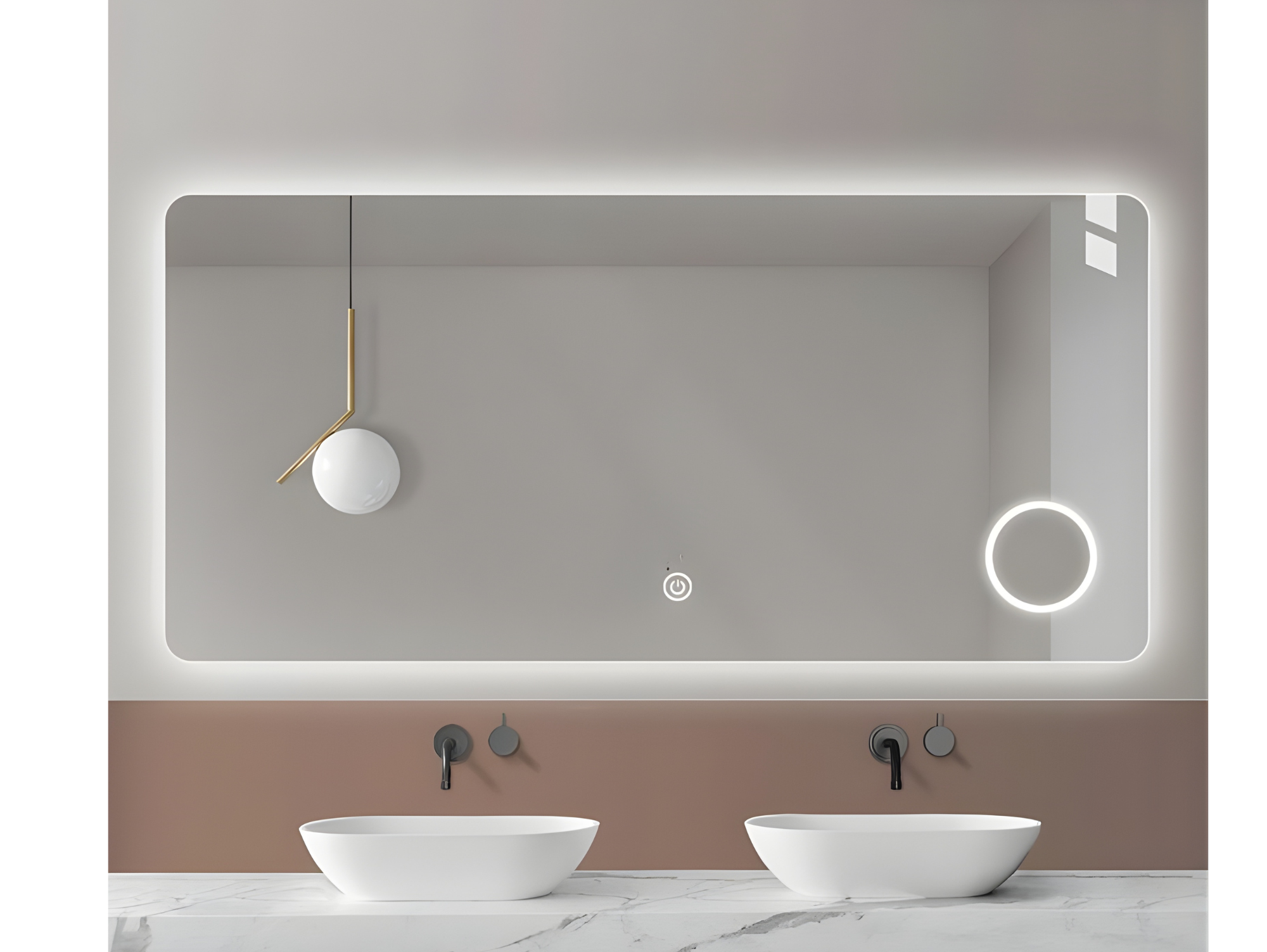 עם זכוכית מגדלת